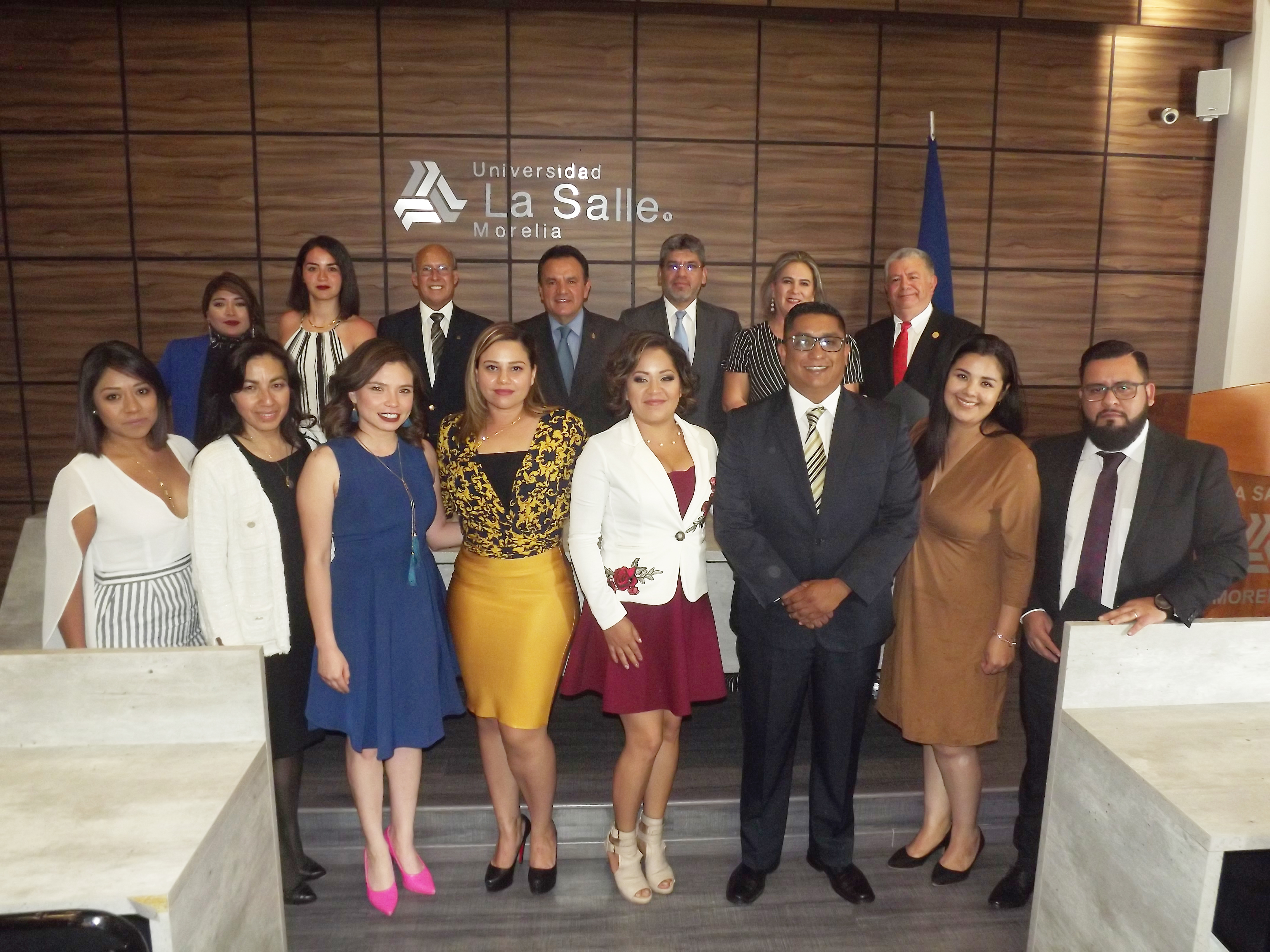 REALIZAN EN LA SALLE CEREMONIA DE ENTREGA DE RECONOCIMIENTOS DEL DIPLOMADO EN HABILIDADES DIRECTIVAS