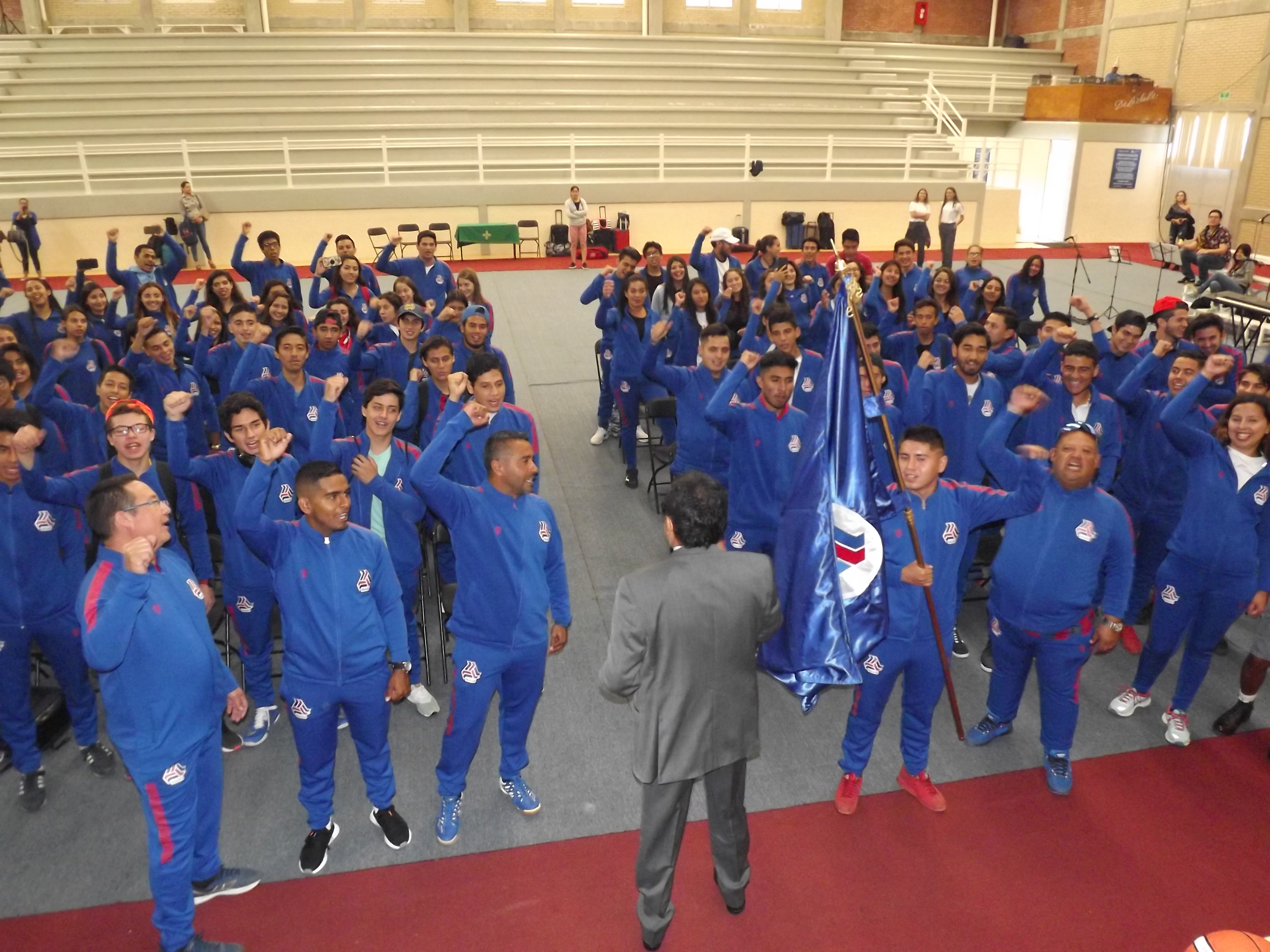 LA DELEGACIÓN DEPORTIVA DE LA UNIVERSIDAD LA SALLE MORELIA RUMBO A LA SALLE BAJÍO