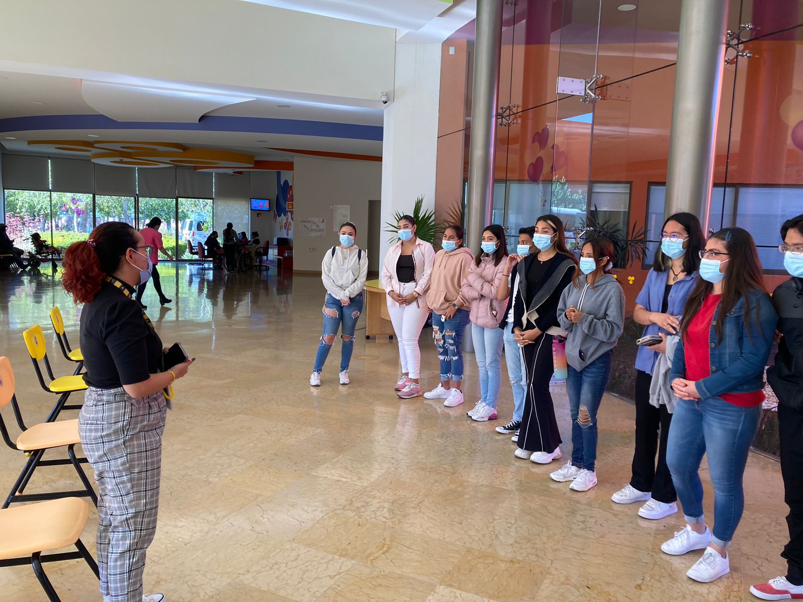 VISITA AL CRIT MICHOACÁN POR ALUMNOS DEL GRUPO 201 DE LA LICENCIATURA EN ADMINISTRACIÓN.