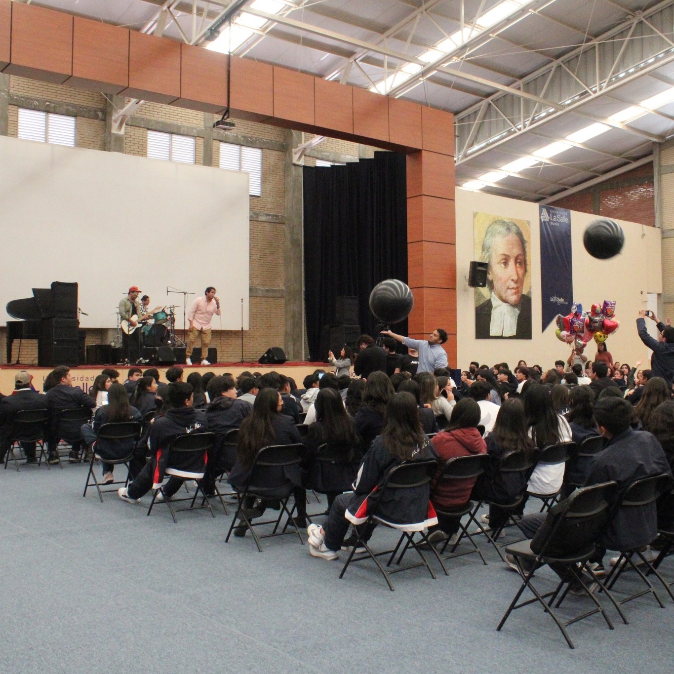 CELEBRACIÓN DEL DÍA DEL AMOR Y LA AMISTAD 